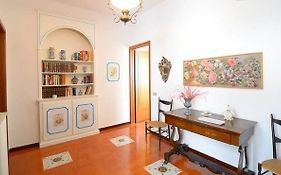 Holiday Home Alessia n 3 ,Centro Storico di Taormina